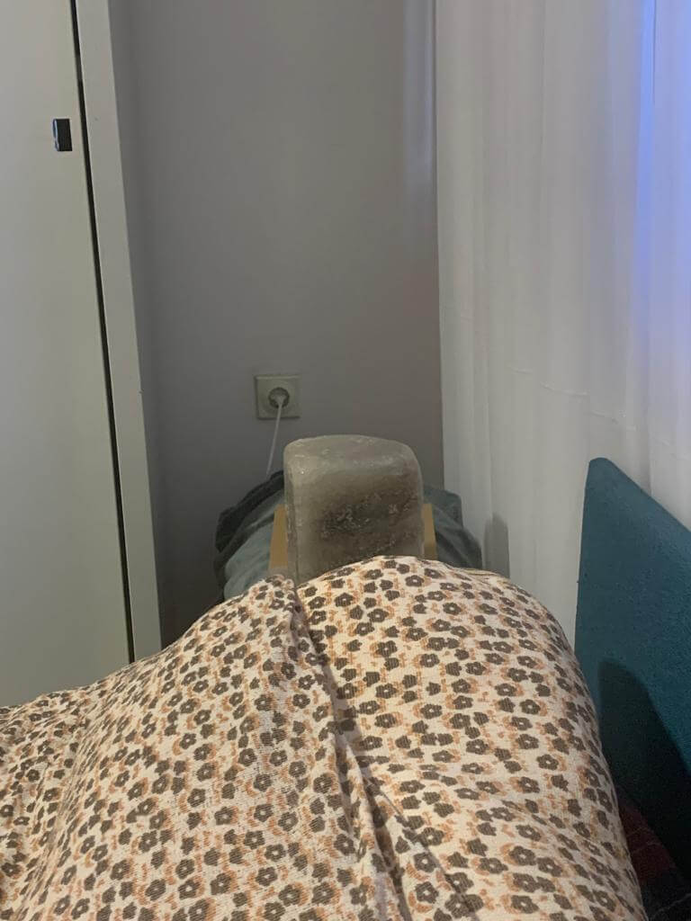 Elior Sharon Reseña