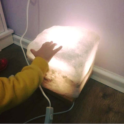 מנגנון הפעולה של מנורות המלח מקיבוץ ברקאי בחולים במחלות ריאות שונות