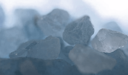 מחקר של האוניברסיטה העברית והטכניון הוכיח : מולקולות מלח נפלטות לחלל האויר וחודרות למערכת הנשימה